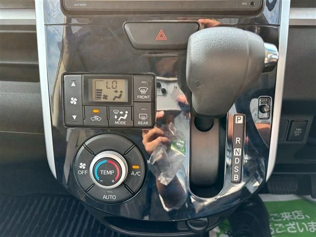 DAIHATSU TANTO CUSTOM 2016 Image 31