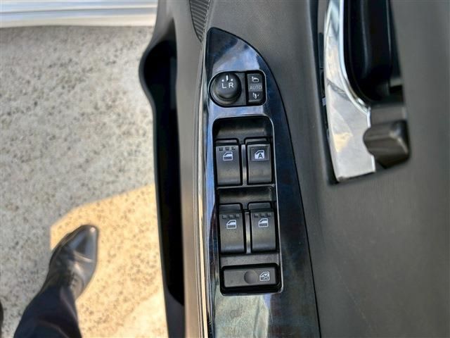 DAIHATSU TANTO CUSTOM 2016 Image 31