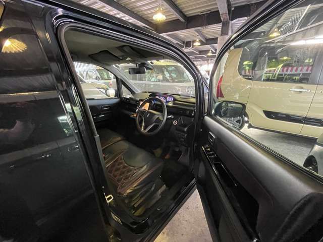 SUZUKI WAGON R STINGRAY 2018 Image 31