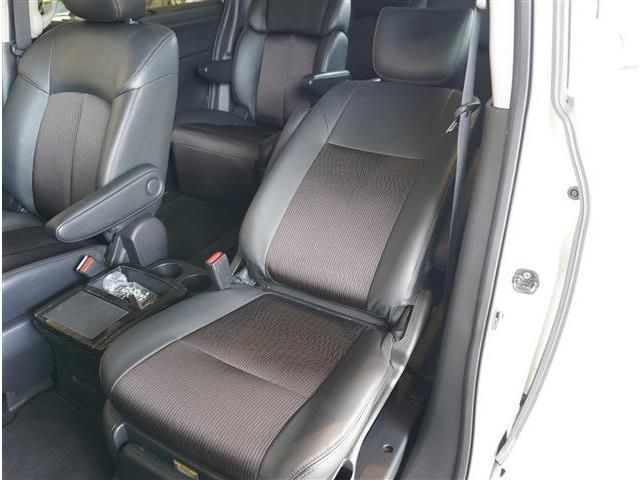 NISSAN ELGRAND 2014 Image 31