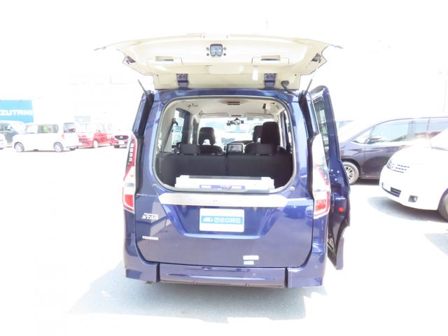 NISSAN SERENA  S-HYBRID 2020 Image 31