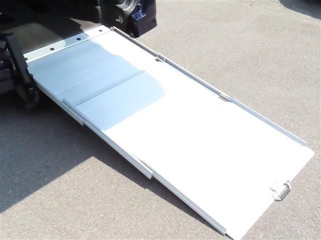 NISSAN SERENA  S-HYBRID 2020 Image 31