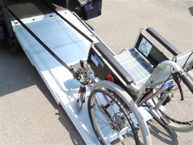 NISSAN SERENA  S-HYBRID 2020 Image 31