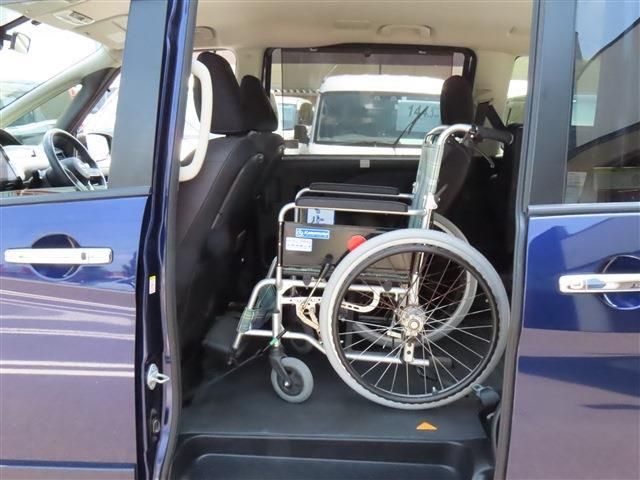 NISSAN SERENA  S-HYBRID 2020 Image 31