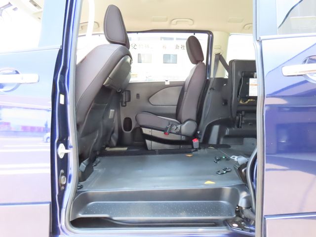 NISSAN SERENA  S-HYBRID 2020 Image 31