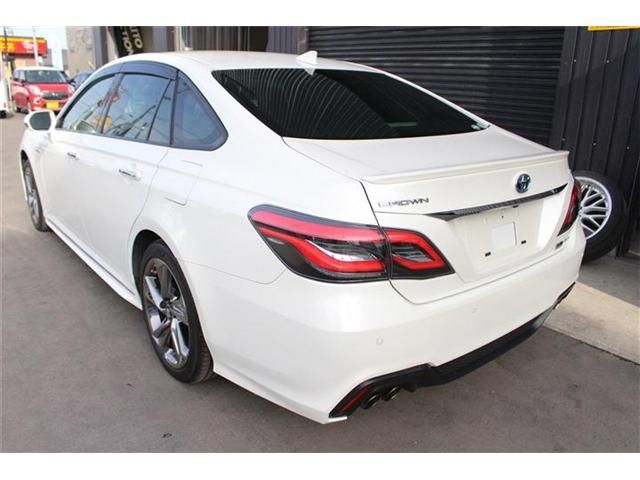 TOYOTA CROWN SEDAN HYBRID 4 2018 Image 31