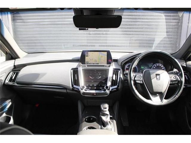 TOYOTA CROWN SEDAN HYBRID 4 2018 Image 31