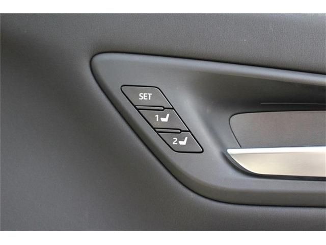 TOYOTA CROWN SEDAN HYBRID 4 2018 Image 31