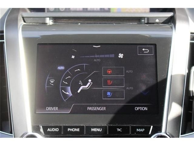 TOYOTA CROWN SEDAN HYBRID 4 2018 Image 31