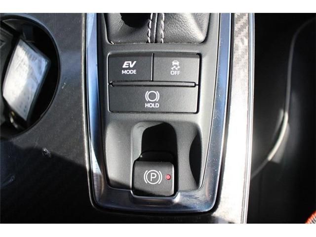 TOYOTA CROWN SEDAN HYBRID 4 2018 Image 31