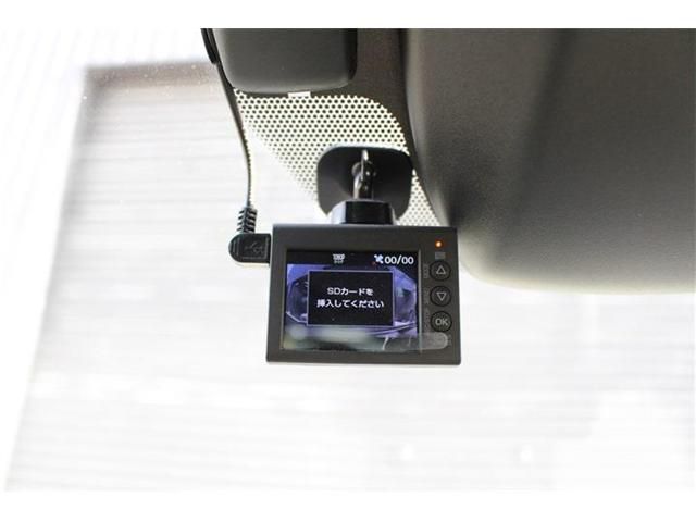 TOYOTA CROWN SEDAN HYBRID 4 2018 Image 31