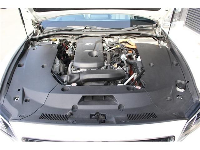 TOYOTA CROWN SEDAN HYBRID 4 2018 Image 31