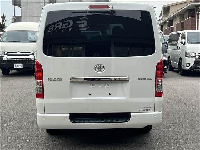 TOYOTA HIACE VAN 4WD 2021 Image 31