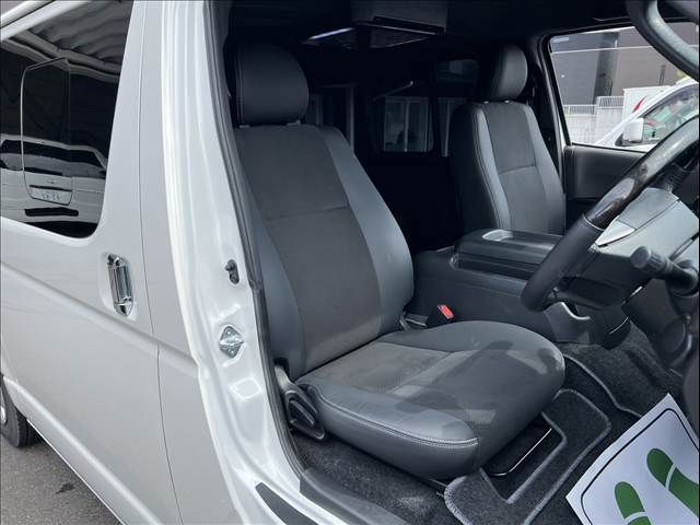 TOYOTA HIACE VAN 4WD 2021 Image 31