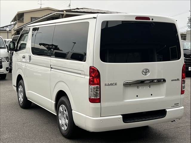 TOYOTA HIACE VAN 4WD 2021 Image 31