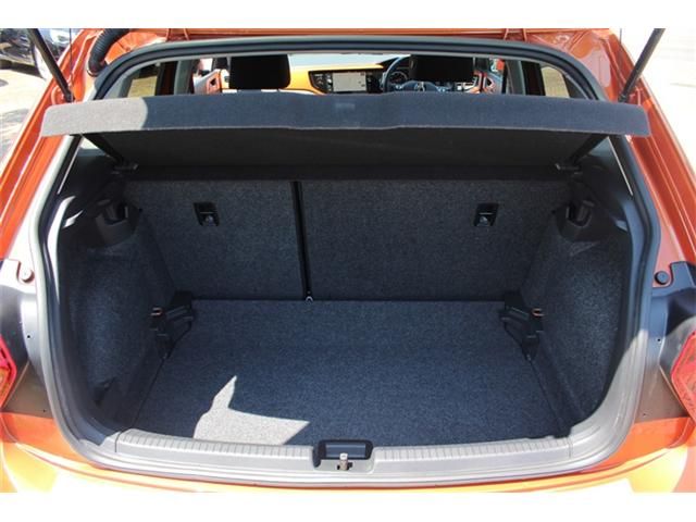 VOLKSWAGEN POLO 2019 Image 31