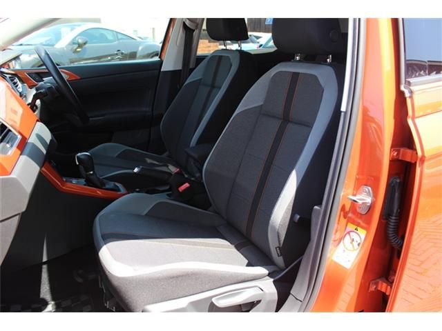 VOLKSWAGEN POLO 2019 Image 31