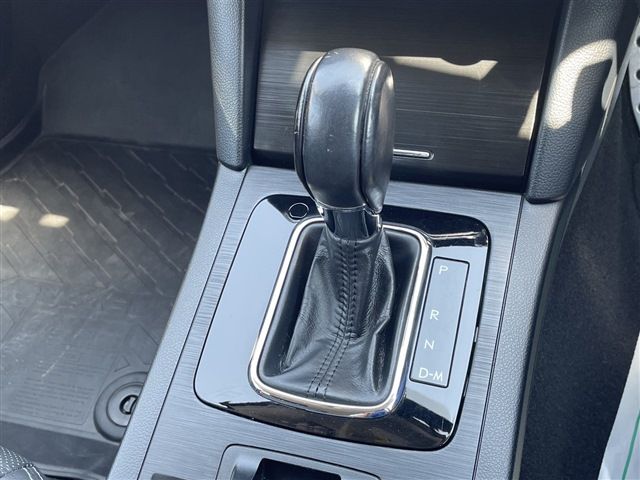 SUBARU LEGACY OUTBACK 2015 Image 31