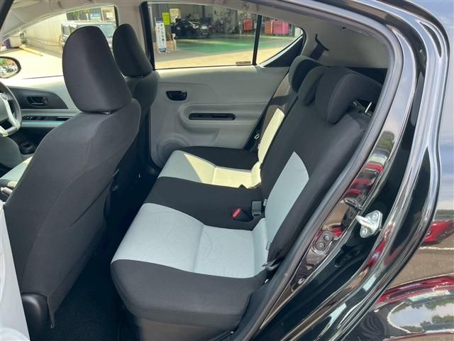 TOYOTA AQUA 2013 Image 31