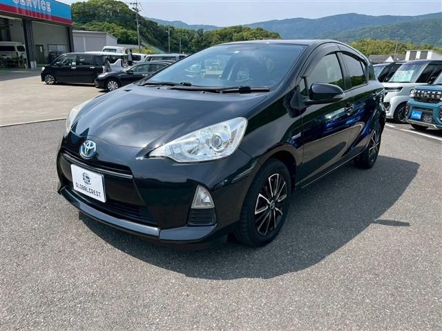 TOYOTA AQUA 2013 Image 31