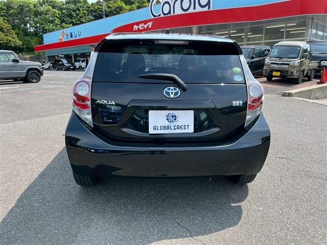 TOYOTA AQUA 2013 Image 31