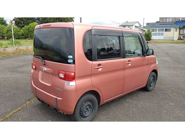 DAIHATSU TANTO 2010 Image 31