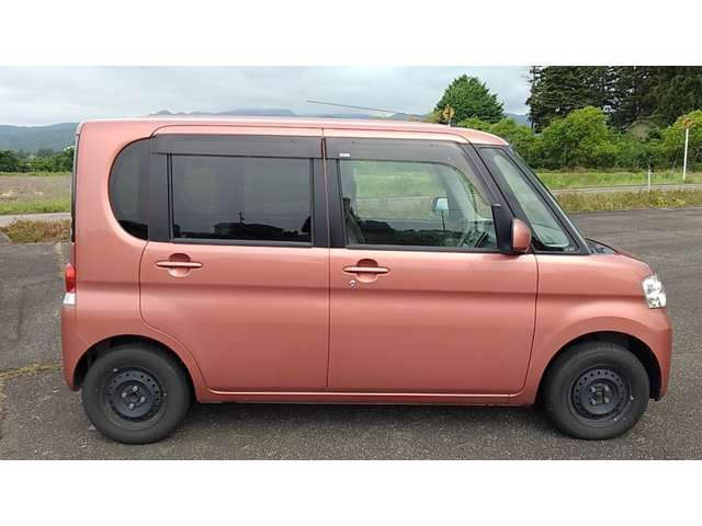 DAIHATSU TANTO 2010 Image 31