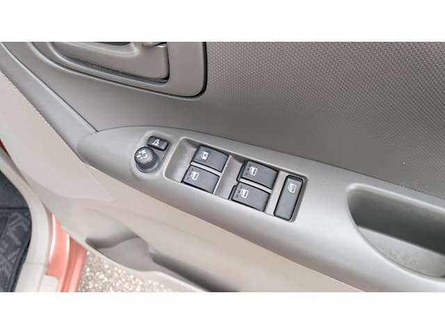 DAIHATSU TANTO 2010 Image 31