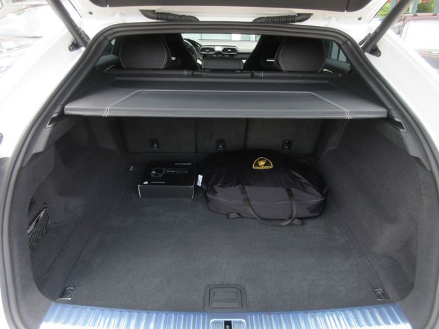 LAMBORGHINI URUS 2023 Image 31