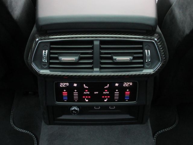 LAMBORGHINI URUS 2023 Image 31