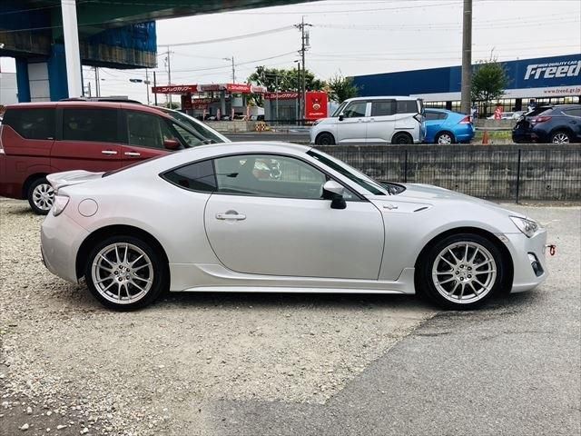 TOYOTA 86 2012 Image 31