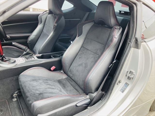 TOYOTA 86 2012 Image 31