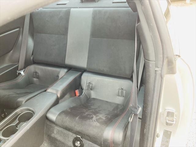 TOYOTA 86 2012 Image 31