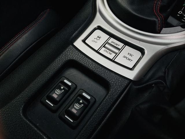 TOYOTA 86 2012 Image 31