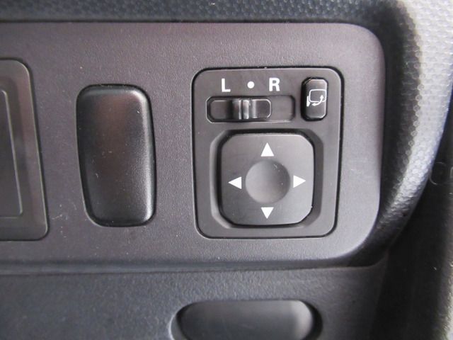 MITSUBISHI EK SPORT 2012 Image 31