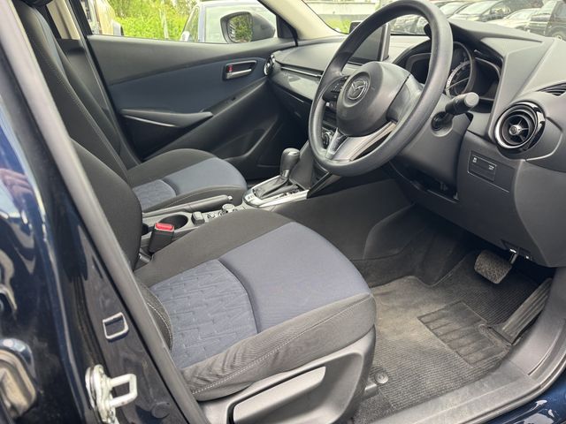 MAZDA DEMIO 2015 Image 31