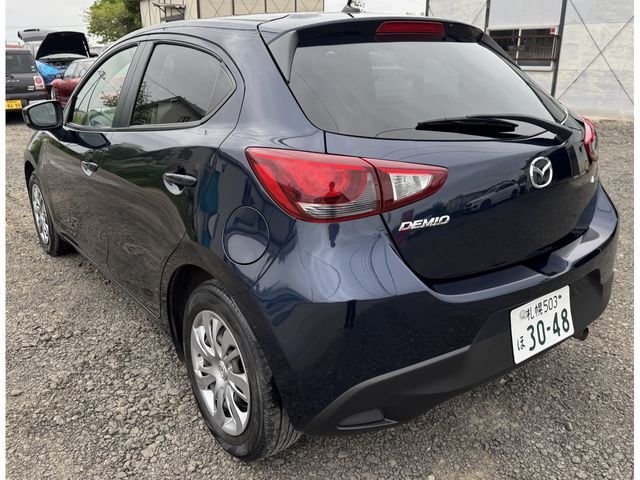 MAZDA DEMIO 2015 Image 31