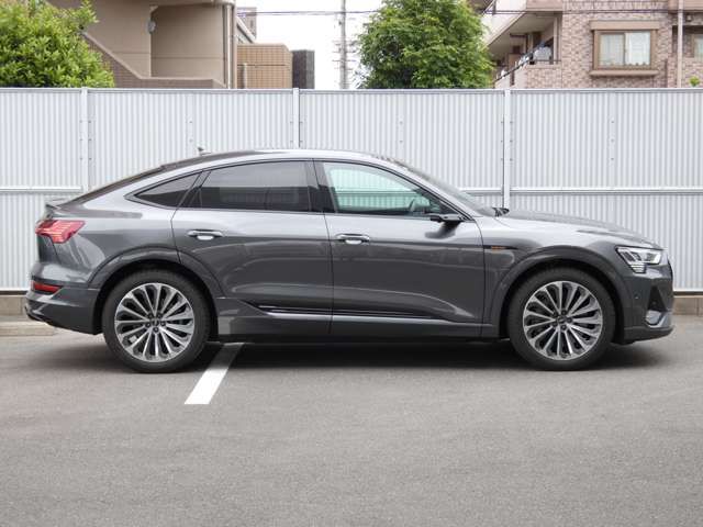 AUDI E-TRON SPORTBAC 2023 Image 31