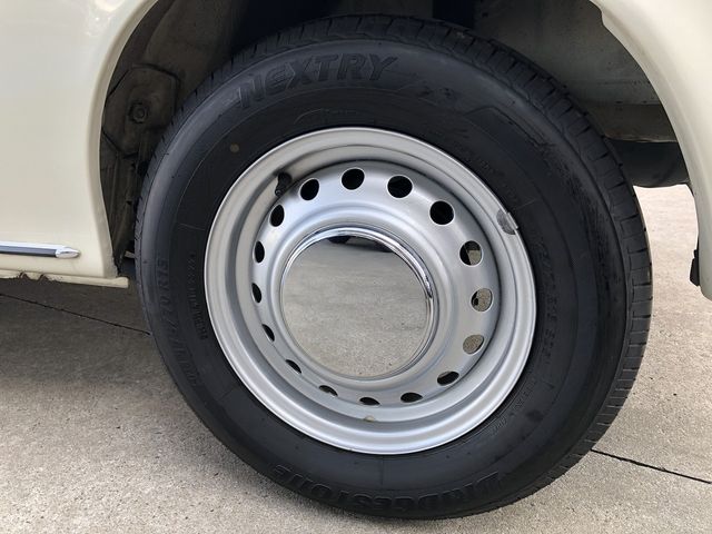 MITSUOKA VIEWT 1998 Image 31