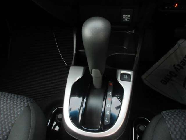 HONDA FIT 4WD 2018 Image 31