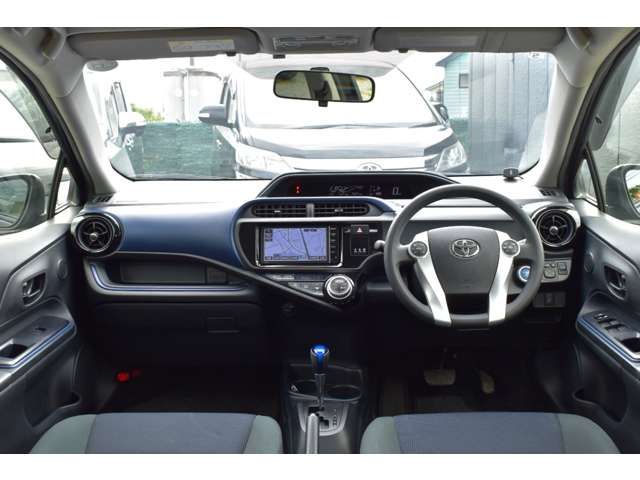 TOYOTA AQUA 2015 Image 31