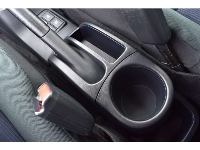 TOYOTA AQUA 2015 Image 31