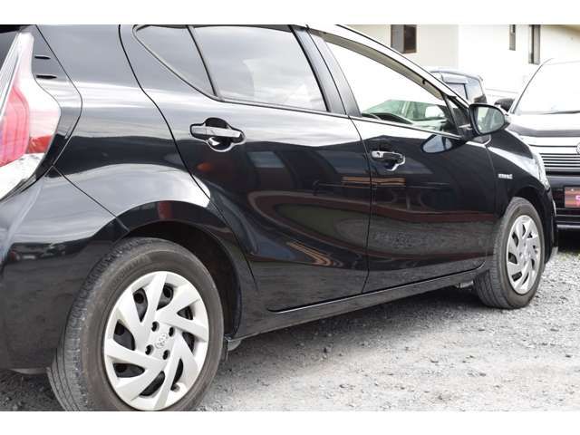 TOYOTA AQUA 2015 Image 31