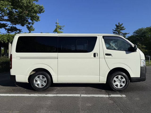 TOYOTA HIACE VAN 4WD 2015 Image 31
