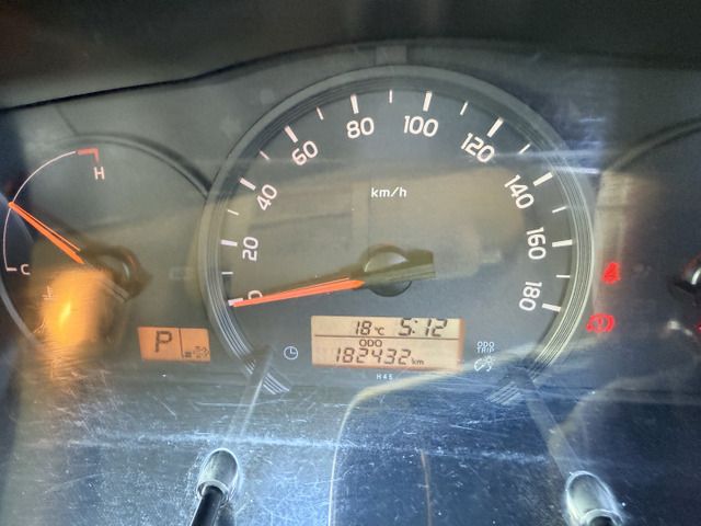 TOYOTA HIACE VAN 4WD 2015 Image 31