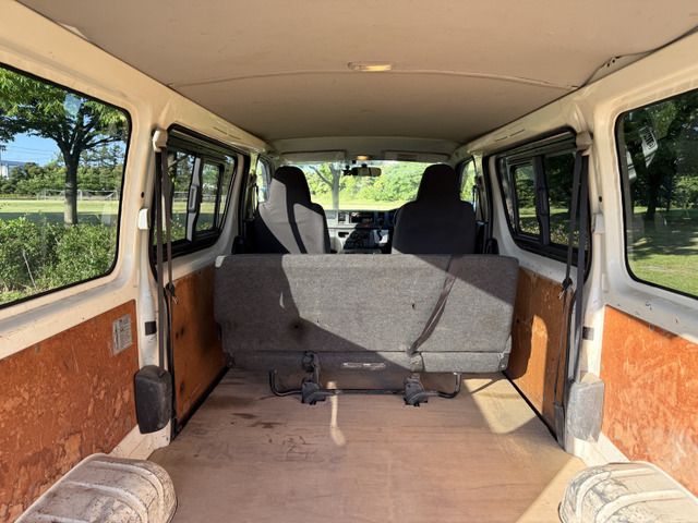 TOYOTA HIACE VAN 4WD 2015 Image 31