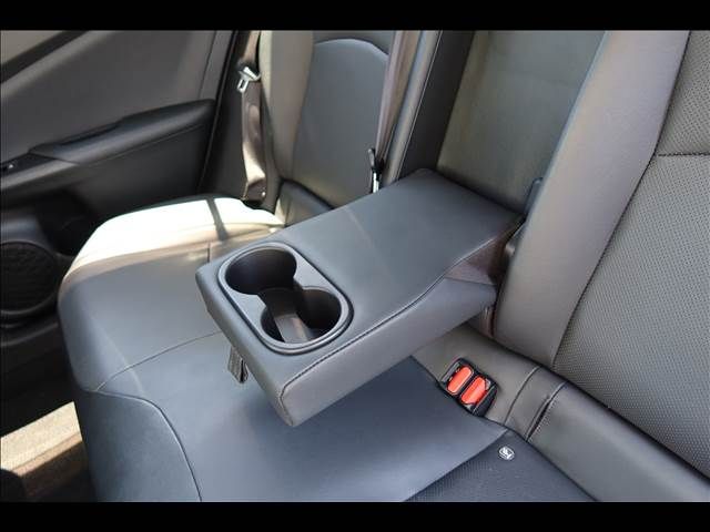 TOYOTA PRIUS 2015 Image 31