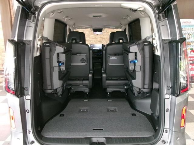 NISSAN SERENA  WG 4WD 2024 Image 31