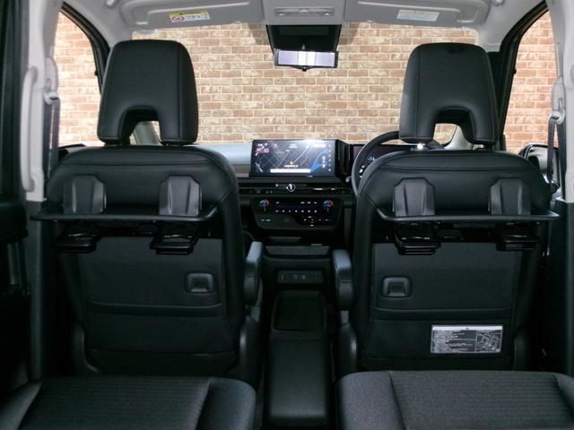 NISSAN SERENA  WG 4WD 2024 Image 31