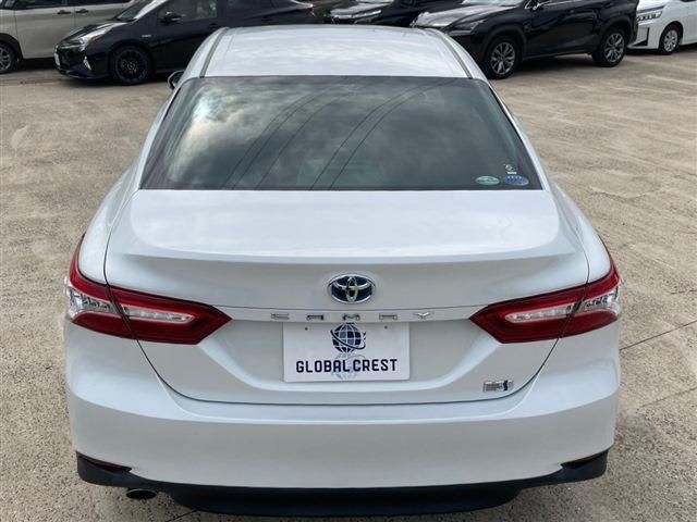 TOYOTA CAMRY HYBRID 2018 Image 31